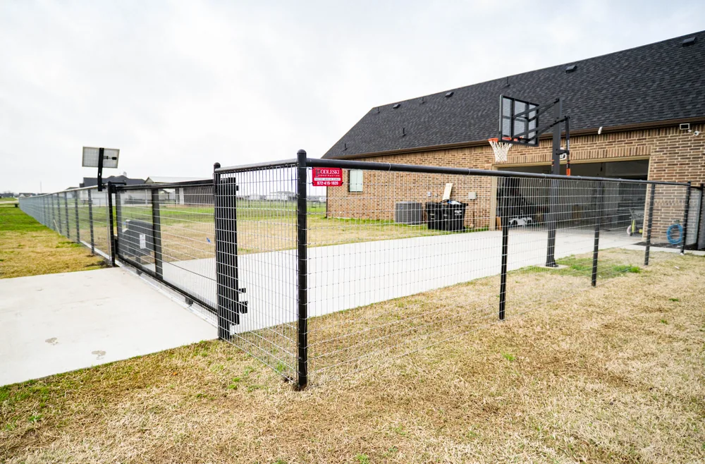 Pipe fence